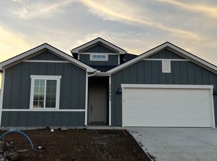 20662 Skyview Ln, Spring Hill, KS 66083