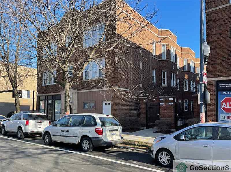 1st image of 2643 N Laramie Ave APT 3B