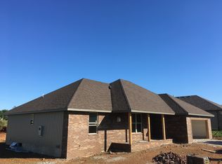 832 S Fox Creek Rd, Willard, MO 65781