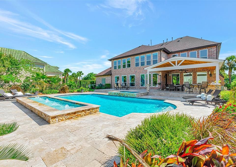1st image of 1322 Coral Way Ct