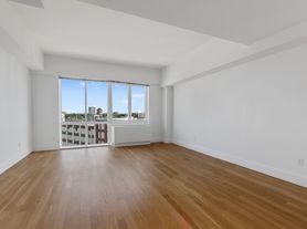 37-14 36th St