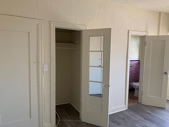 3rd image of 302 N Alexandria Ave #H