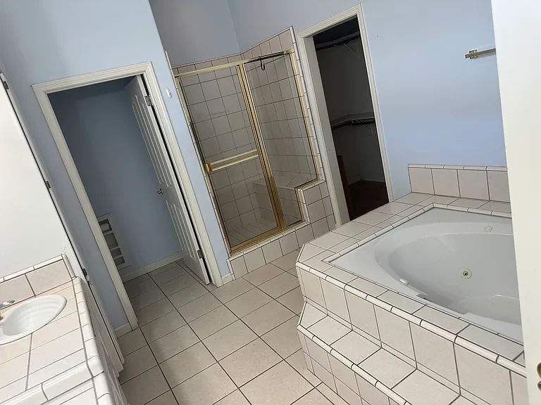 10404 Within Heights Dr — Photo 24