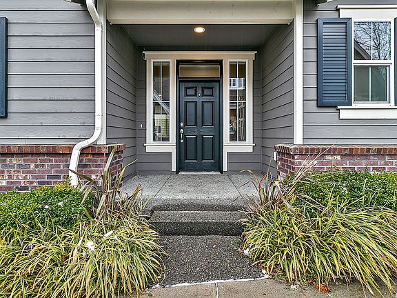 2nd image of 9926 NE 138th Pl #35