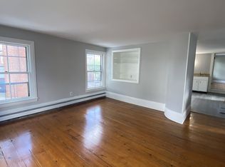 5 Potter St APT 3, Brunswick, ME 04011