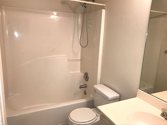 5th image of 14311 Williamsburg Dr