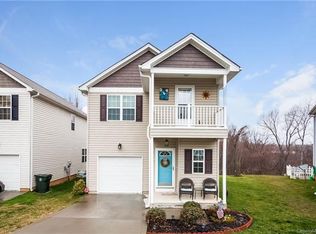 137 High Bluff Cir, Mooresville, NC 28115