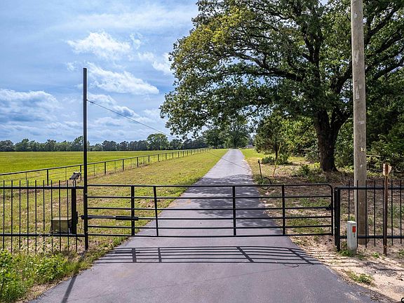 3rd image of 16437 County Road 3147