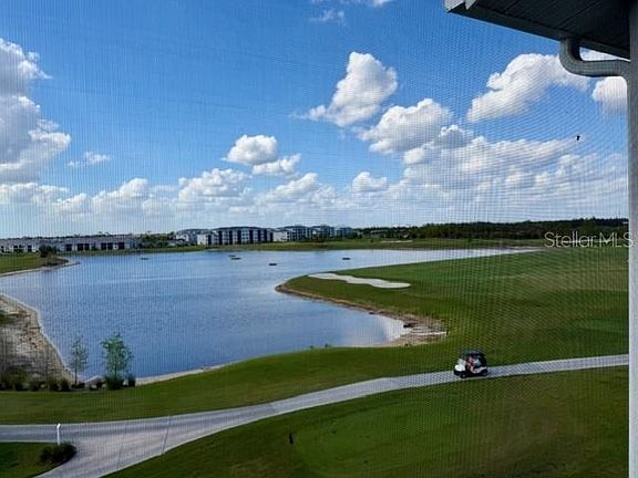 4th image of 12140 Wellen Golf St #402