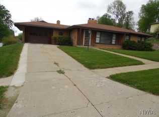 751 Main St, Akron, IA 51001