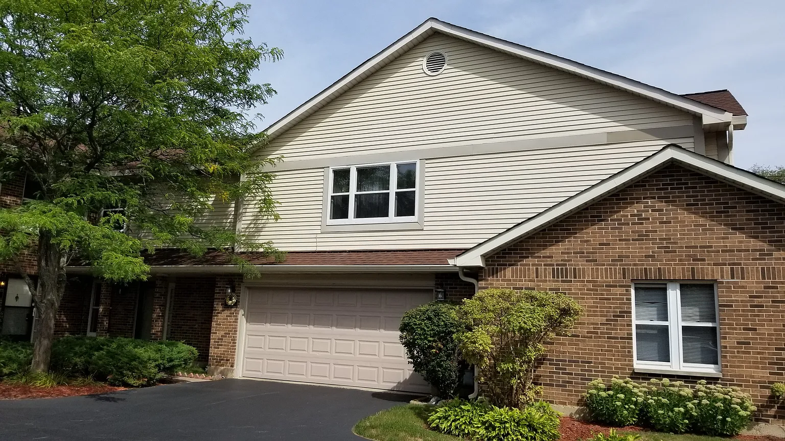 340 W Ivy Ln #1B photo 1