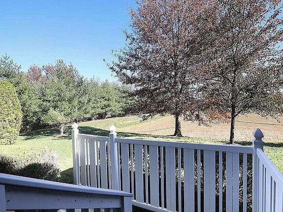 Back  kitchen patio view
