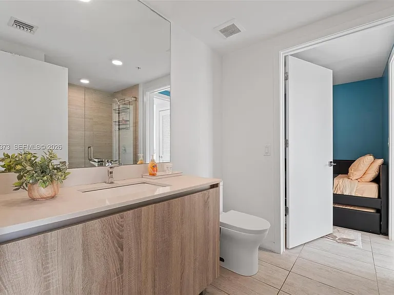 3900 Biscayne Blvd #S-418 — Photo 20