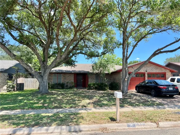 1518 W Waterview St, Portland, TX 78374