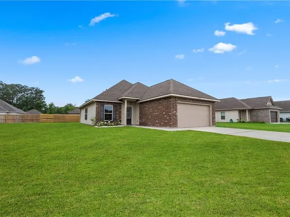 41683 Shallow Bend Dr, Ponchatoula, LA 70454
