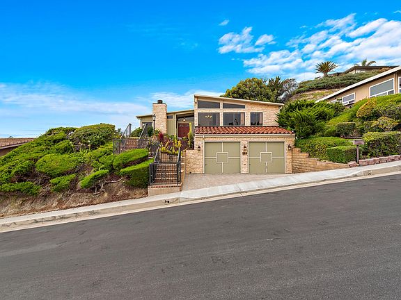 3rd image of 205 Cerrito Cielo