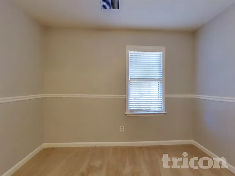 4981 Brownwood Dr — Photo 17