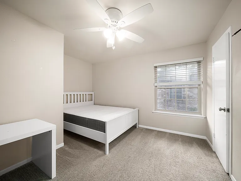 515 Tallowood Rd #60 — Photo 8