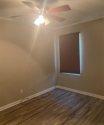 4th image of 9440 Francais Dr