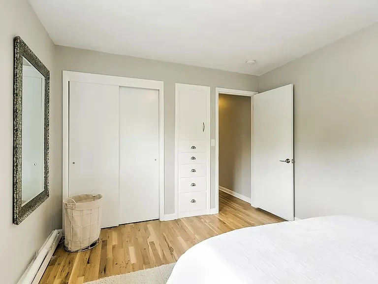 1321 S Pacific St — Photo 12