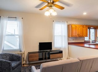 88 Glen St FLOOR 2, Somerville, MA 02145