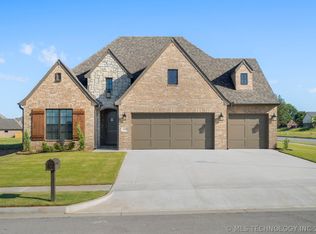 2600 W Twin Oaks St, Broken Arrow, OK 74012