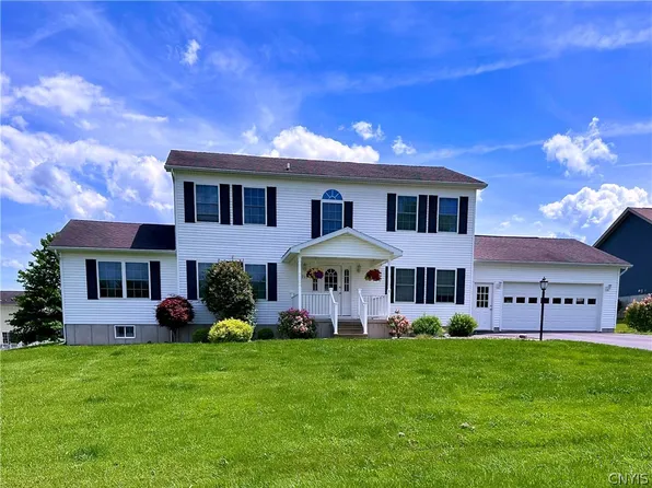 211 Florence Ct, Chadwicks, NY 13319