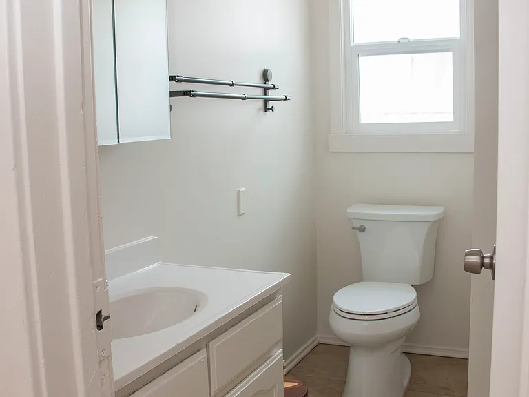 1444 W 88th Pl — Photo 13