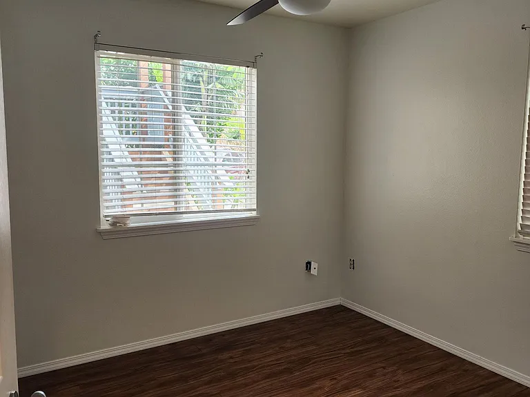 Bedroom/Guest room