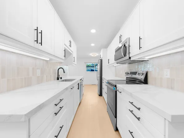 2256 Albatross St, San Diego, CA