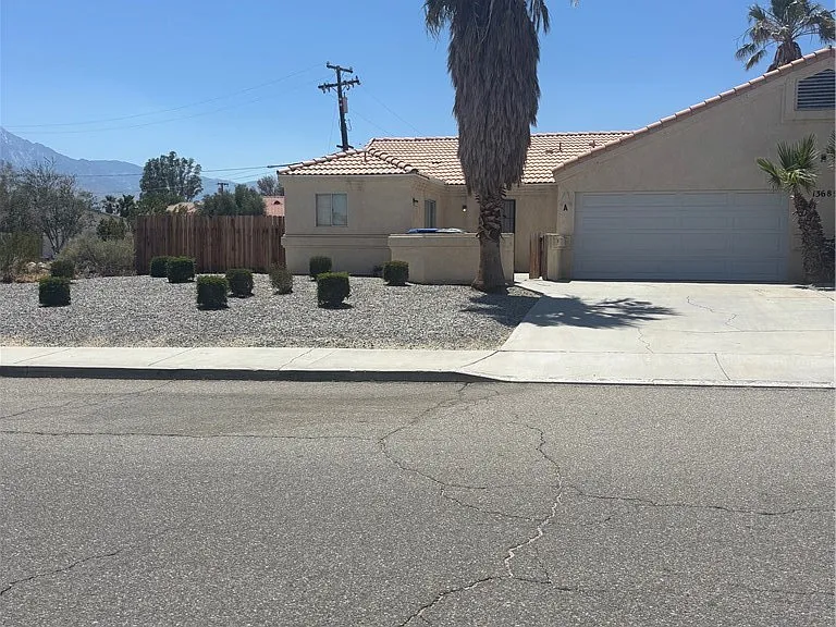 13685 Ocotillo Rd — Photo 1