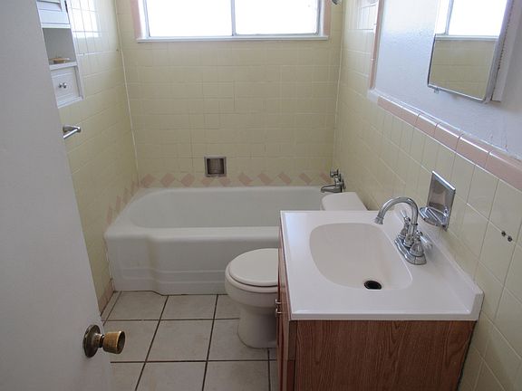 5th image of 5306 Beautonne Ave