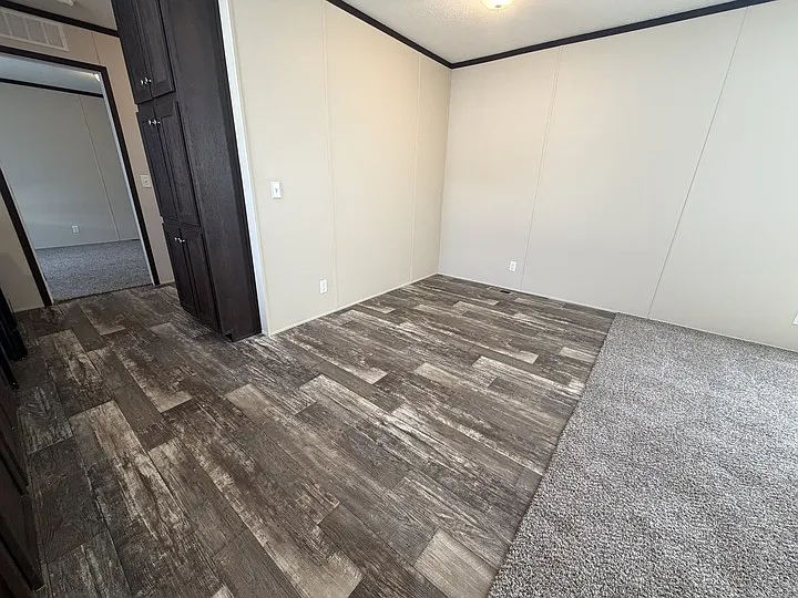 38000 Le Chateau Blvd #682 — Photo 8