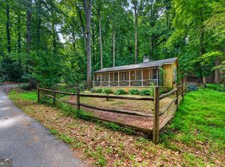 130 Chestnut St, Roswell, GA 30075