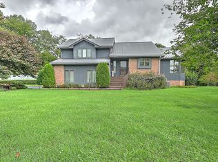 279 Four Apple Ave, Chilhowie, VA 24319