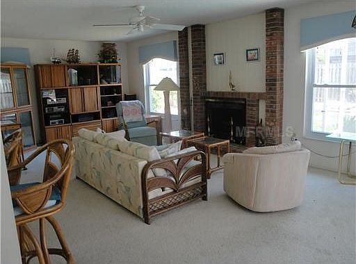 3rd image of 6551 Waterford Cir