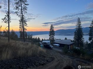 39380 Sun Rdg N, Seven Bays, WA 99122