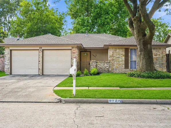 6523 La Violetta Dr, Houston, TX 77083