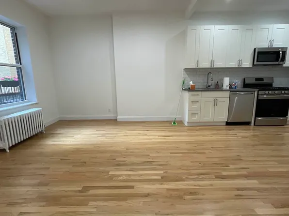 256 West 93rd Street image 3 of 18