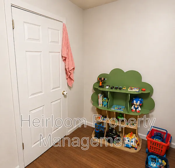 902 N 11th Ave E #1 — Photo 14