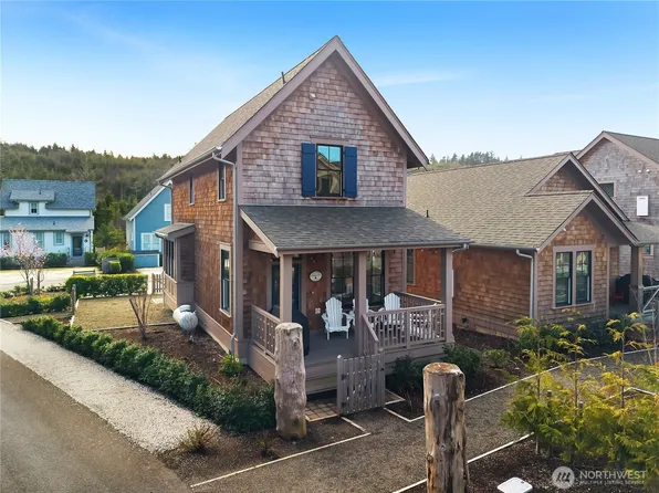 53 Cedar Run Loop, Pacific Beach, WA 98571