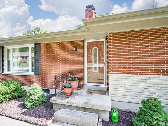4th image of 7442 Lockwood St