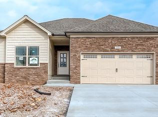 252 Oak Ridge Dr, Frankfort, KY 40601