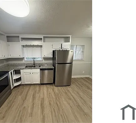 4 bed, 1775 sqft, $2,200 — Photo 3