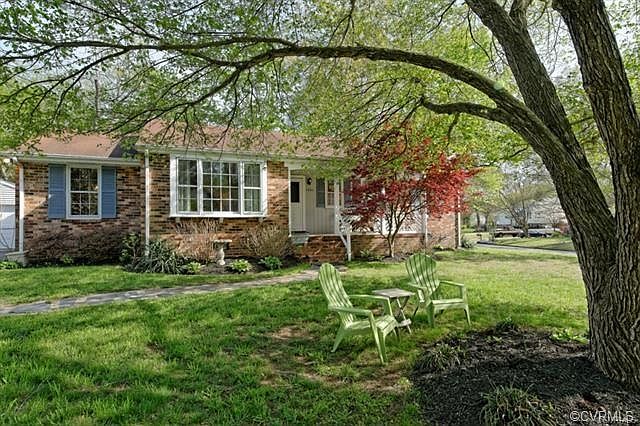 1st image of 1501 Lochwood Dr