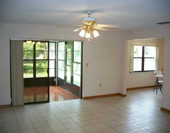 4th image of 3618 Willow Lake Ct