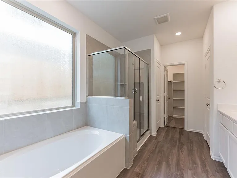 6016 Heritage Creek Ln — Photo 21