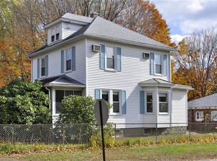 93 Bridge Rd, Northampton, MA 01062
