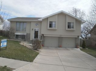 7413 S 155th St, Omaha, NE 68138