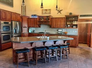 32710 N Rimrose Rd, Chattaroy, WA 99003